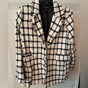 Ellen Tracy Black and Cream Plaid Blazer